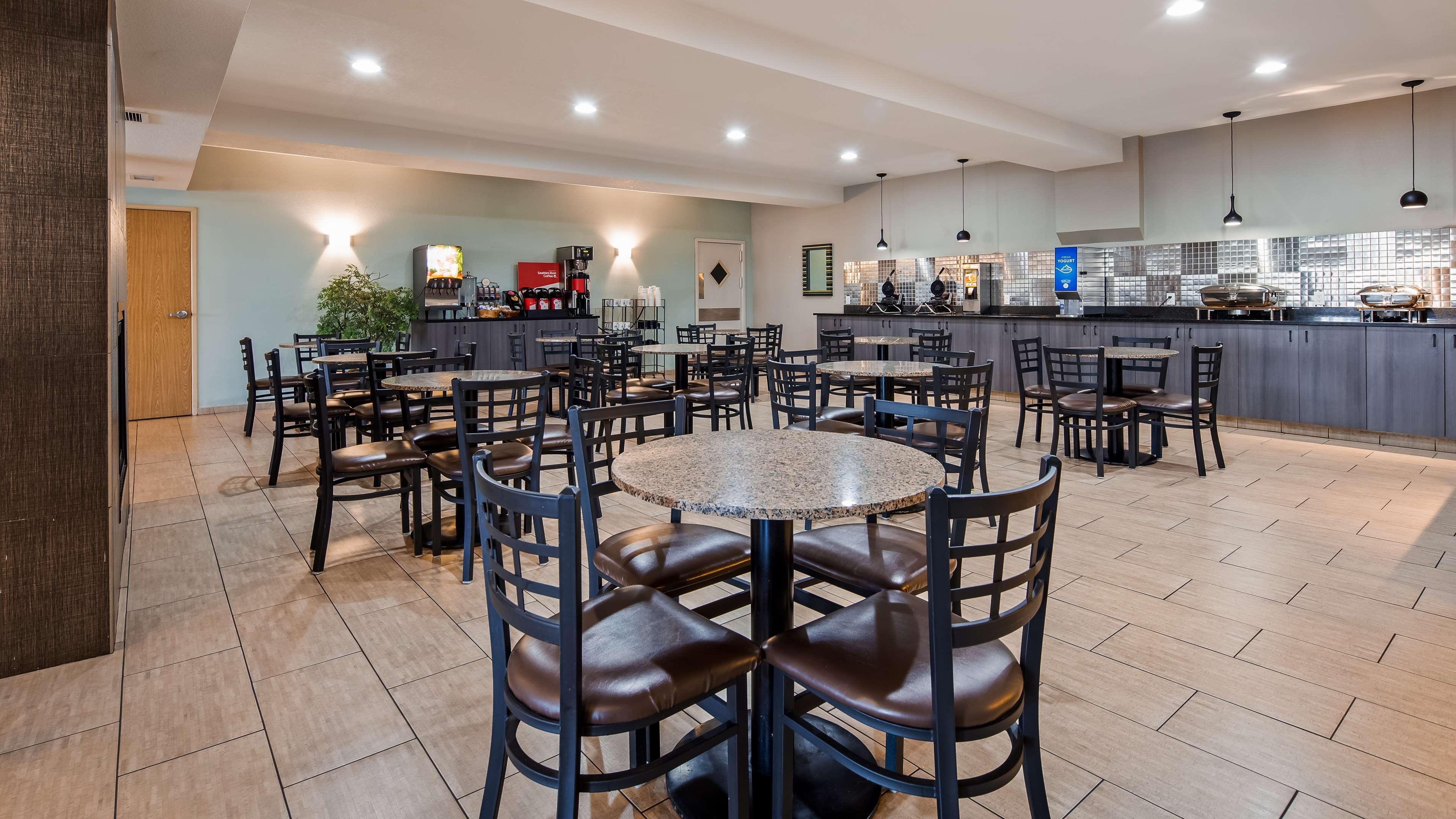Best Western Plus Peppertree Airport Inn Airway Heights Exterior foto